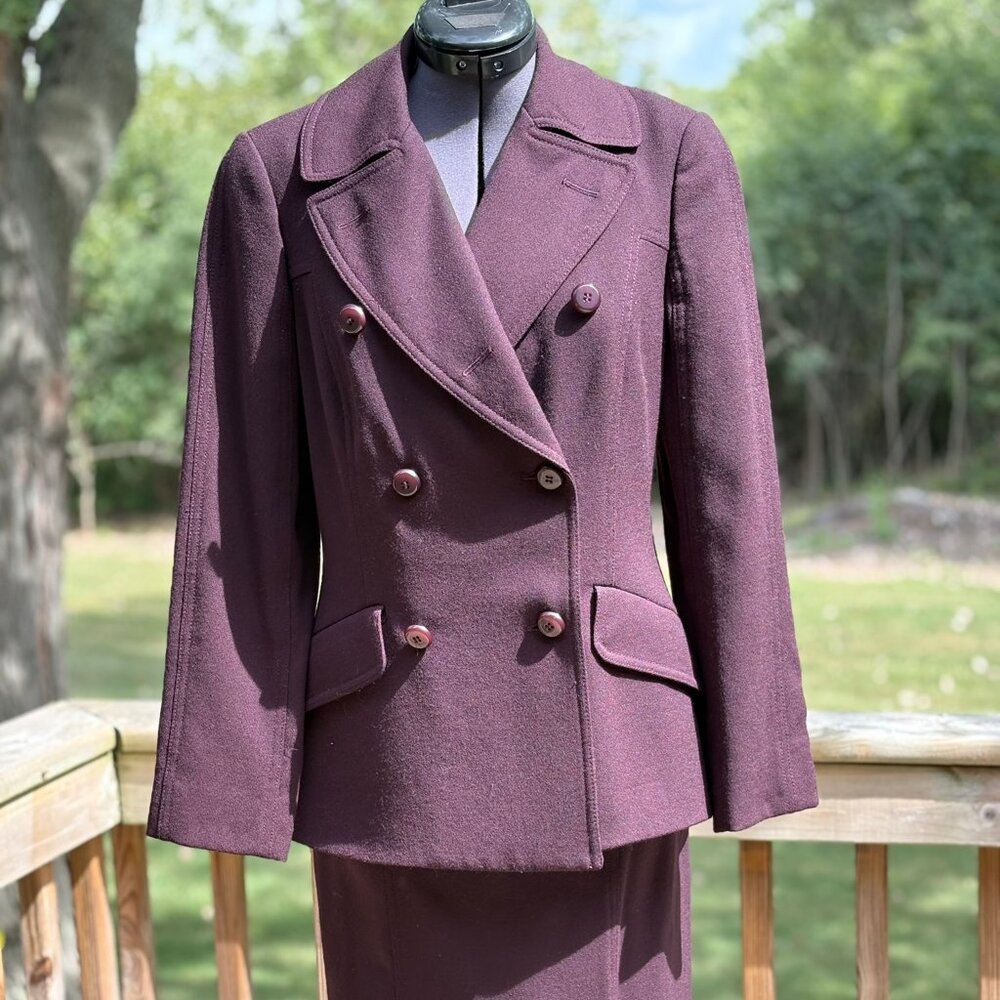 Per Se size 0 double-breasted wool plum blazer